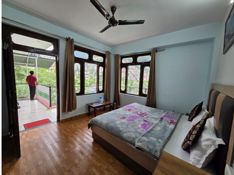 Pine wood Mcleodganj Deluxe Room 7