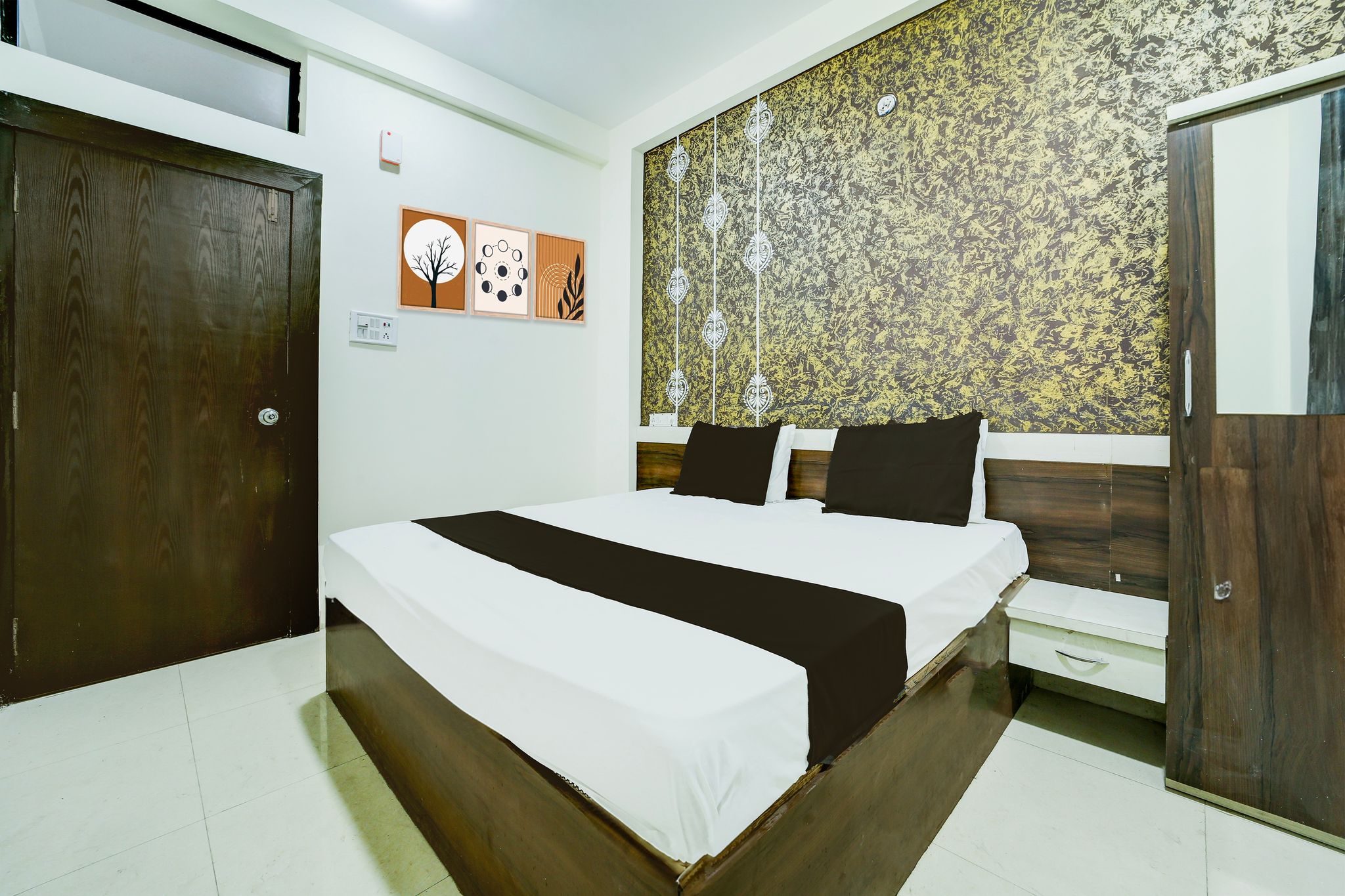 Super Collection O Hotel SP14 CLASSIC 7