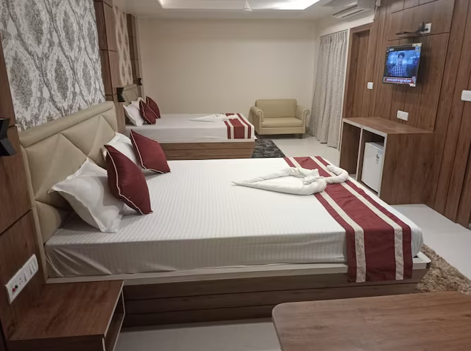 STANDARD AC 4 BEDDED ROOM