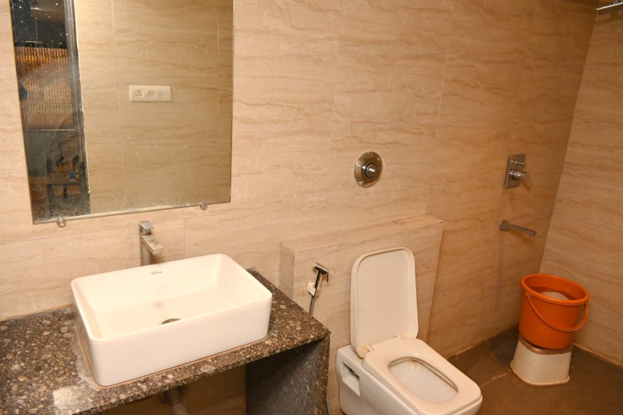 Hotel Ryaan Inn Standard Room 5