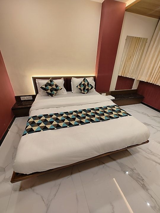 Hotel Royal Plaza Standard Room 11