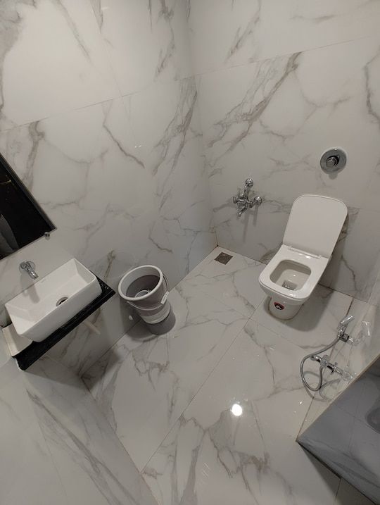 Hotel Royal Plaza Standard Room 8