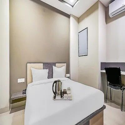 Wishotel Xpress SR URBAN Elite Deluxe Room 3