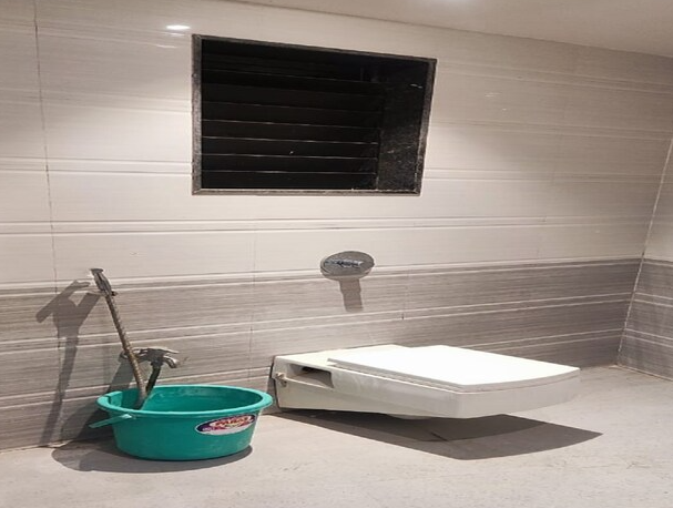 Hotel Abhijeet Executive Suite AC Room 9