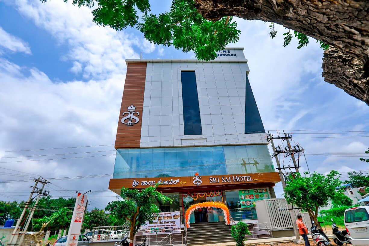 Sri Sai International