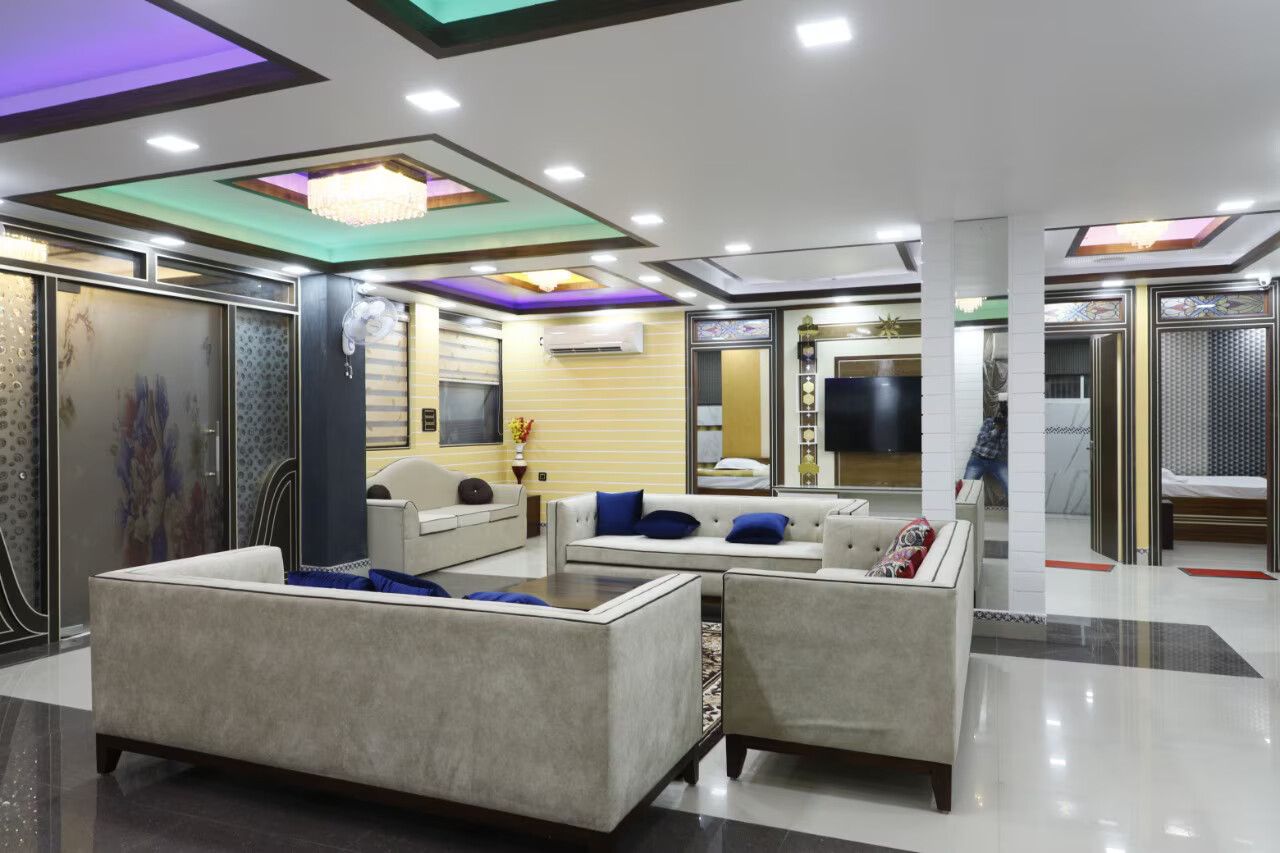 MANYAWAR HOTELS & RESTAURANT, Kanpur