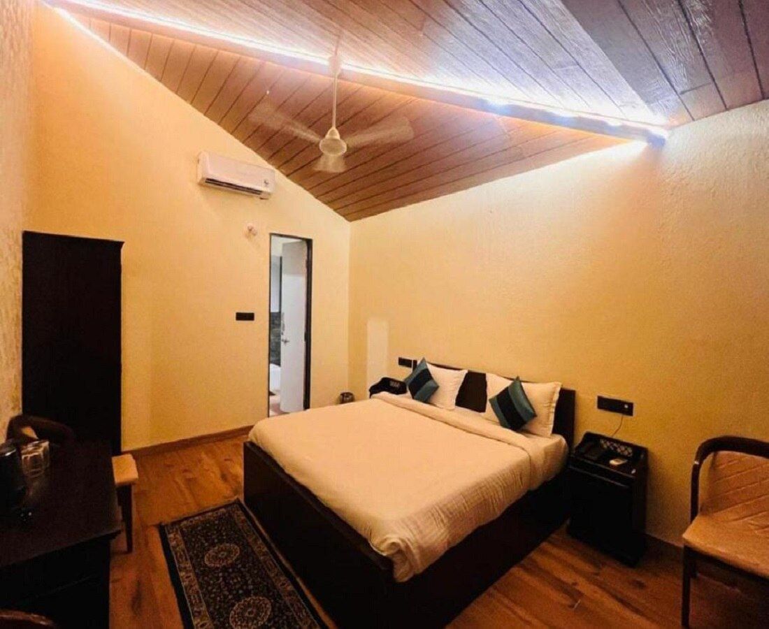 Luxurious Room