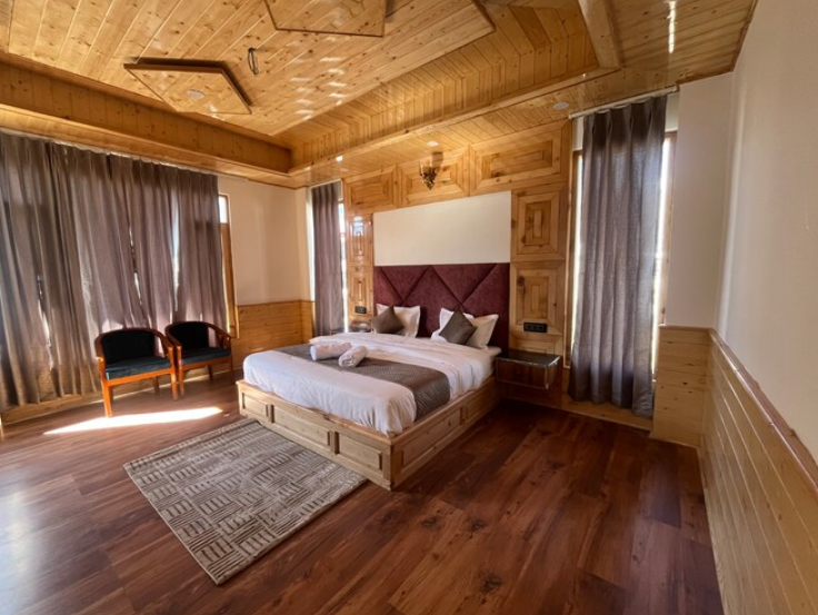 Snowpeak Classic Room