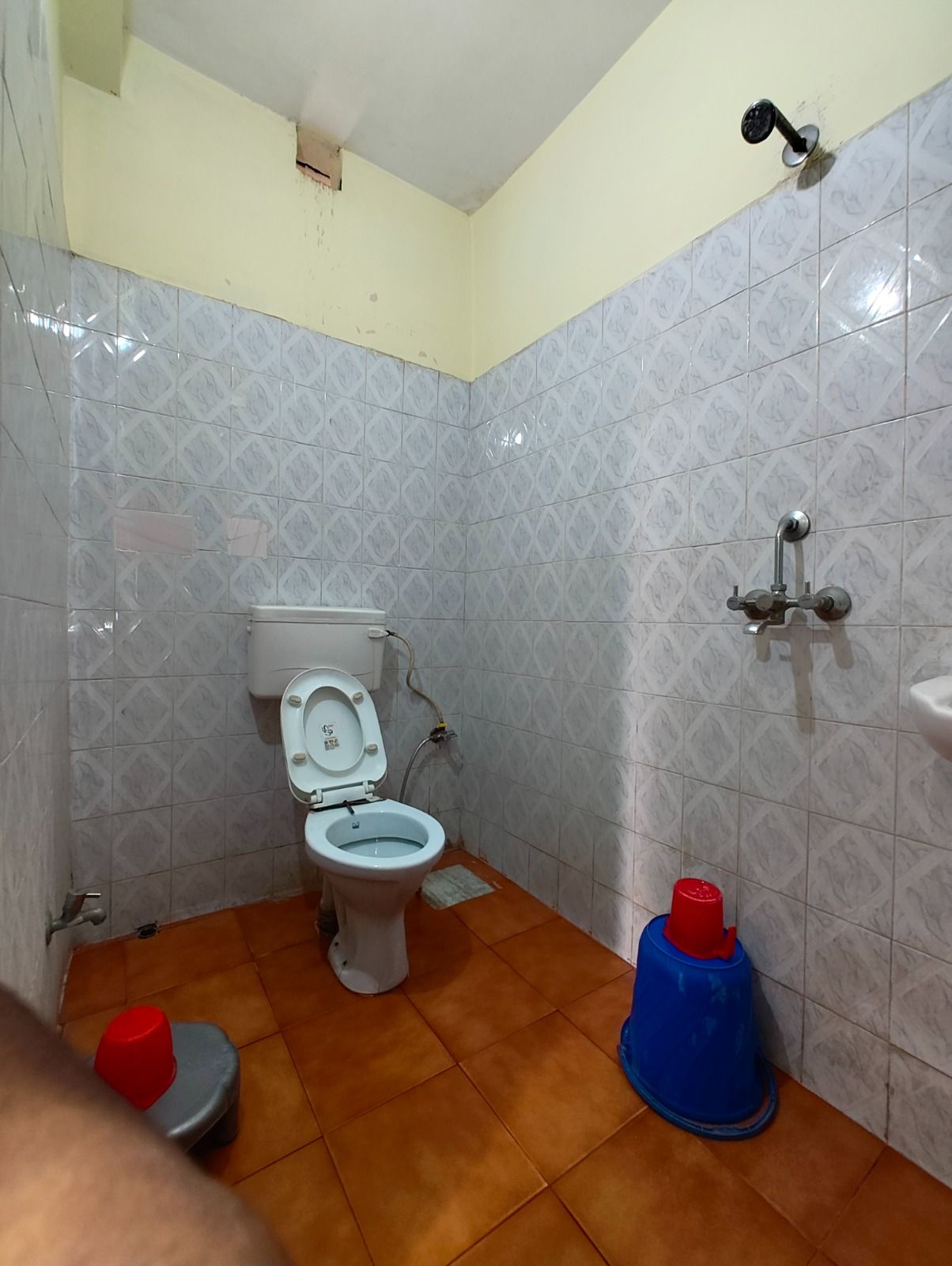 Hotel Varanasi Paradise Deluxe Double Bed Non AC 3