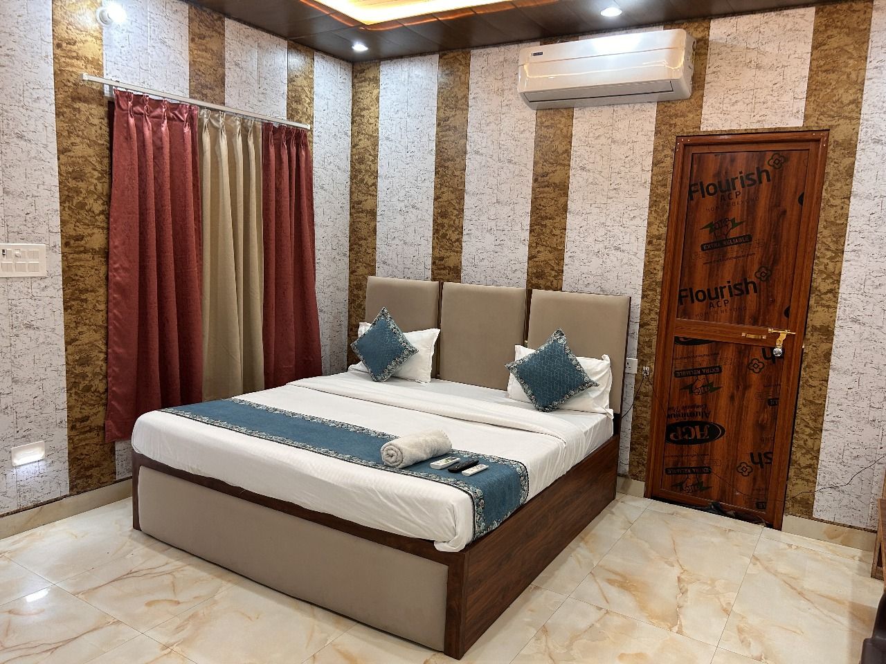 Superior Double Bed Room AC