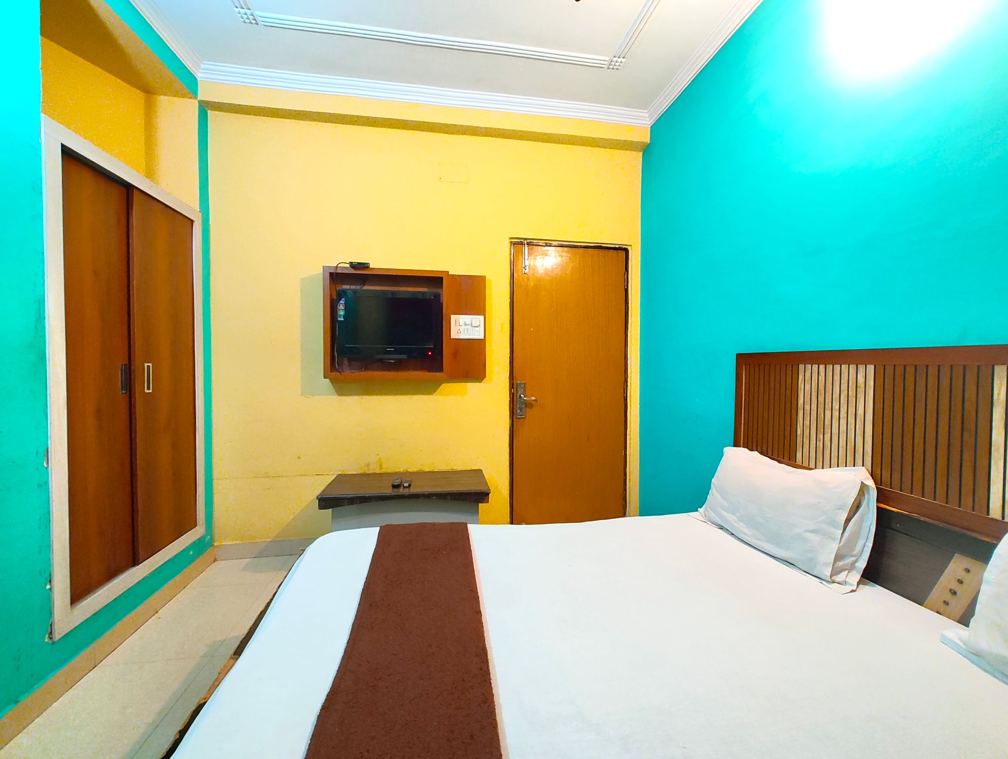 Deluxe Double Bed Room Non AC Room