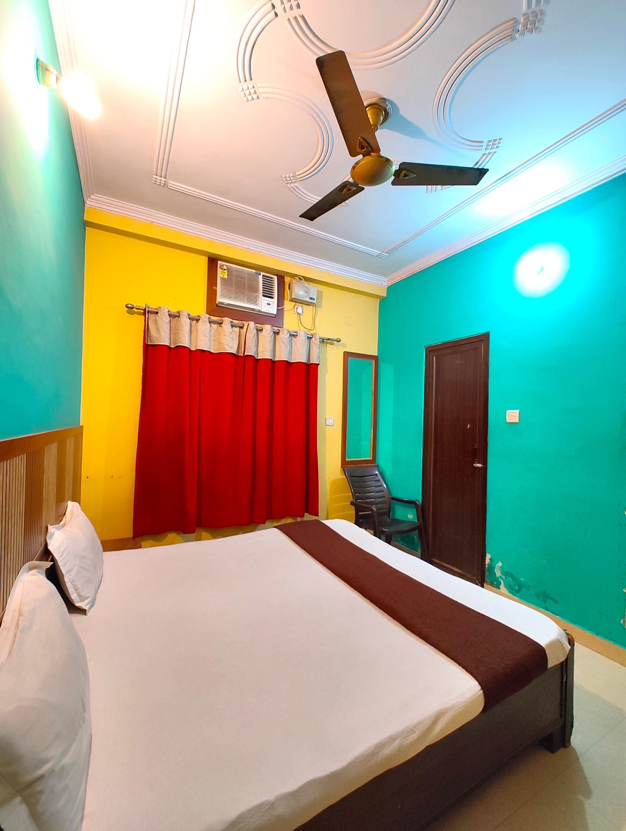 Deluxe Double Bed Room Non AC Room