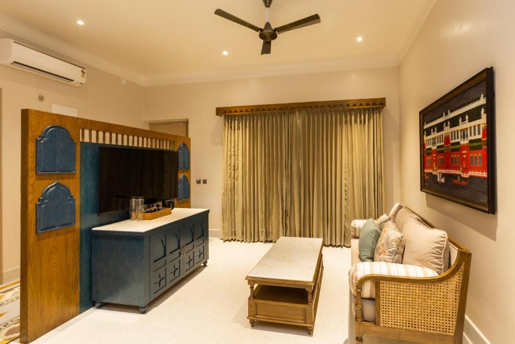 Dev Bagh Luxurious Private Suites Luxury Suite With Jacuzzi 9