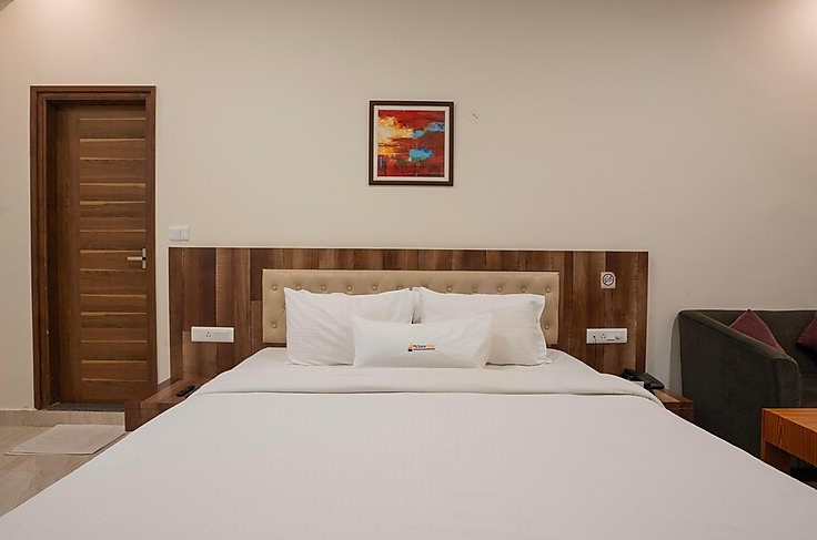 Deluxe Room With City View