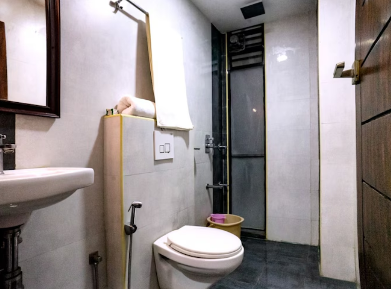 Deluxe Quadruple Room AC