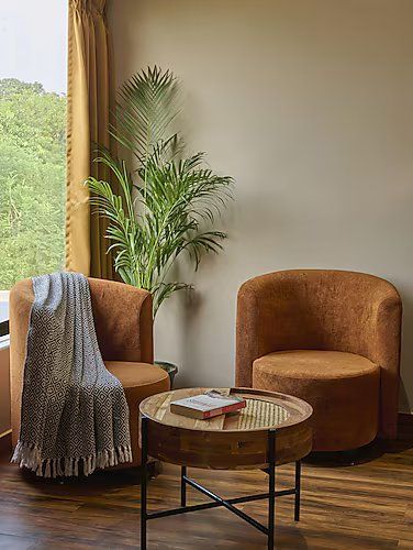 Minimalist - The Varanasi Edit Superior King Room 8