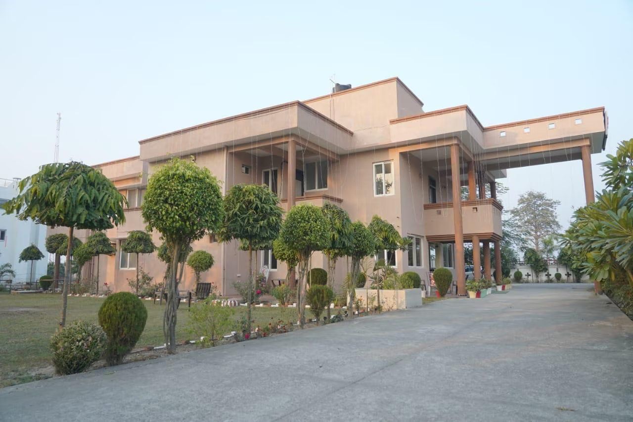 Hotel Tiger Den Club and Resort
