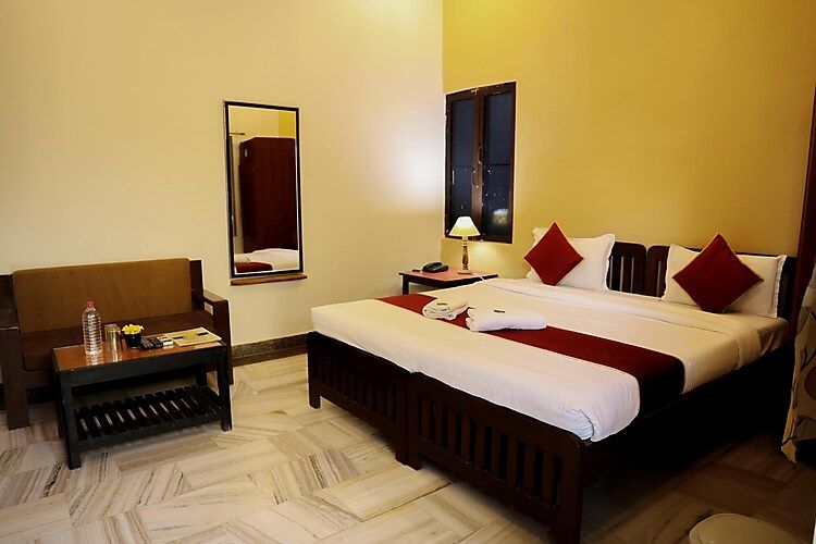 Hotel Mewad Haveli Super Deluxe Ac. Garden View