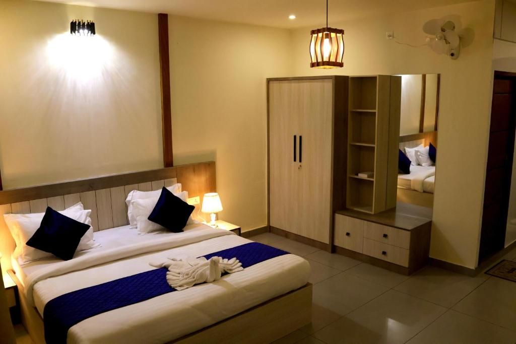 Hayashi Resort Deluxe Room 3