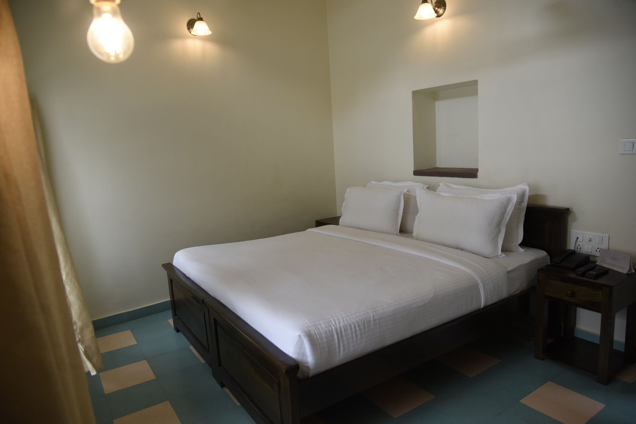 Baijoo Niwas Standard Twin Room 6