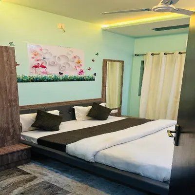 Hotel red gram