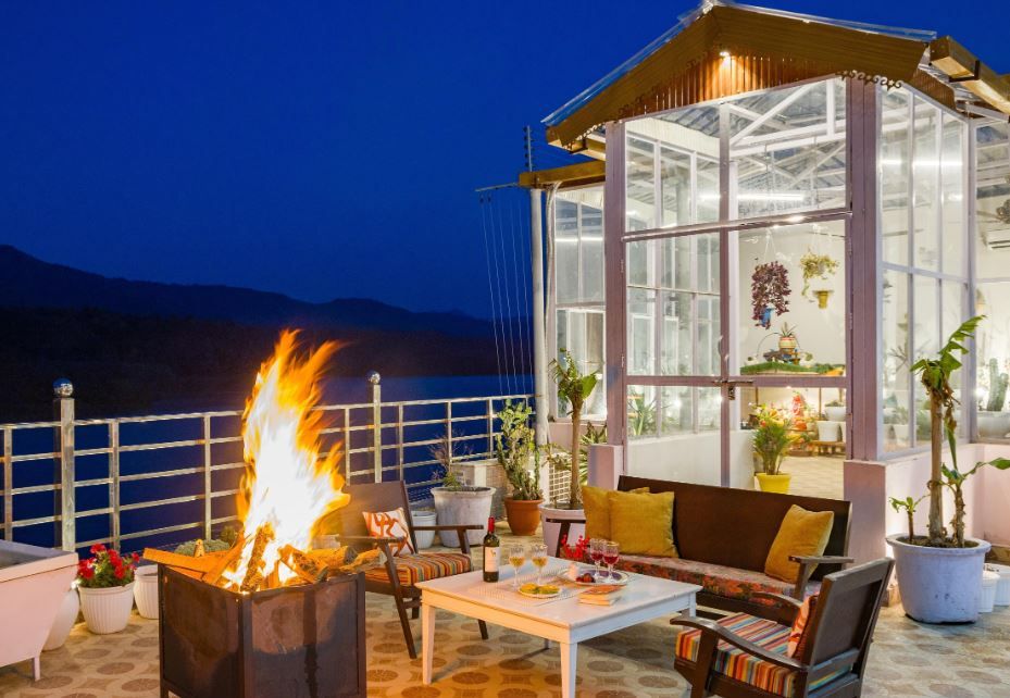 ELIVAAS BYDM The Ganges 2 BHK Glasshouse Villa With Pvt Pool & Lift