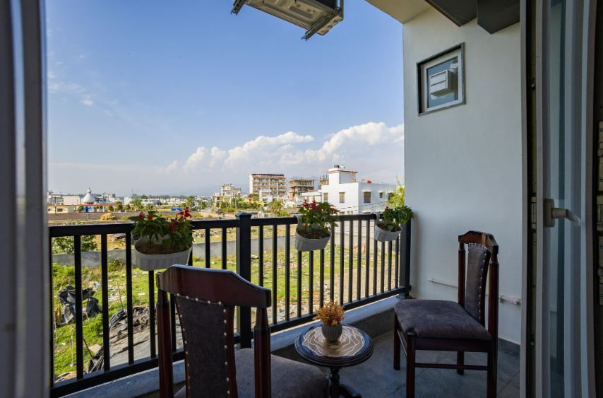 Alaya Stays BYDM Family Paradise 3 BHK Apartment Near Triveni Ghat & Laxman Jhula