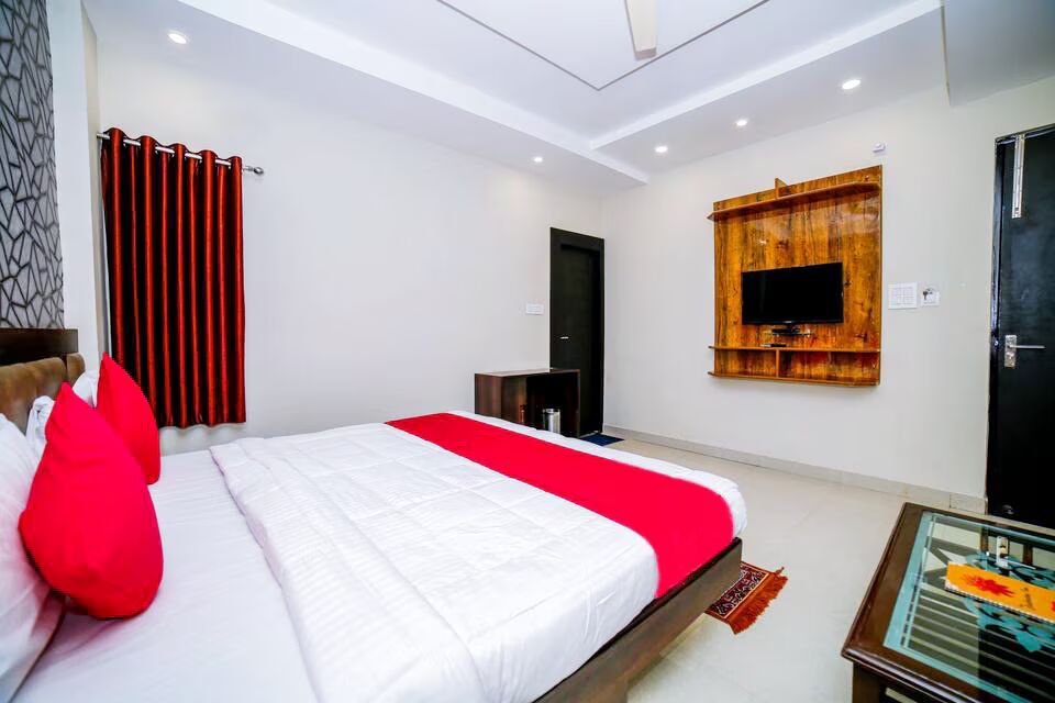 Celebration inn Deluxe Room 2