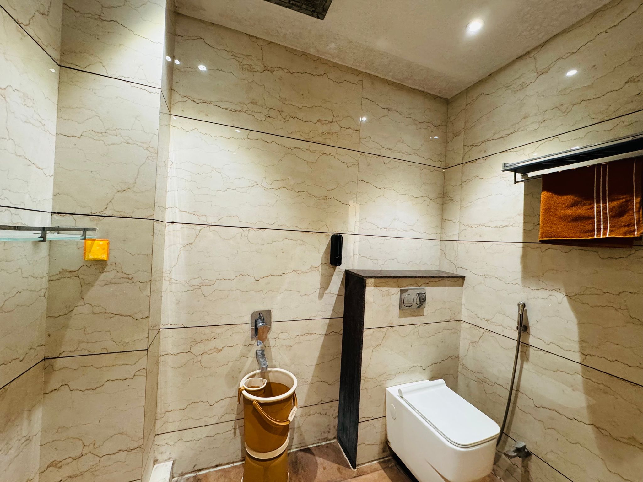 HomeEscape 3BHK LUX Home Escape 3BHK Luxury Duplex Vijay Nagar 14