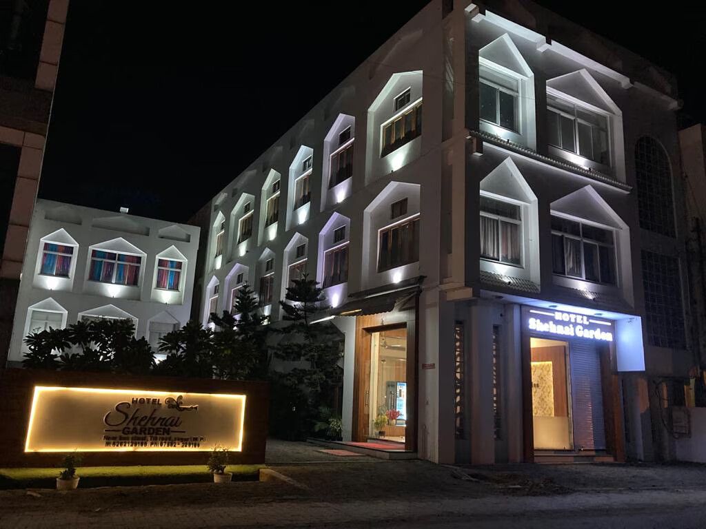 Hotel Shehnai Garden
