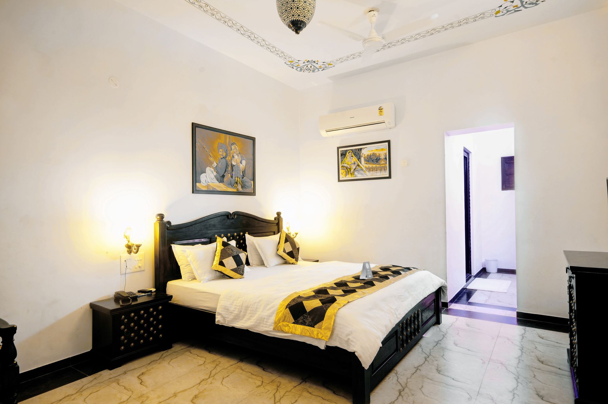 Kesar Dhani Resort Haveli Style Room 2