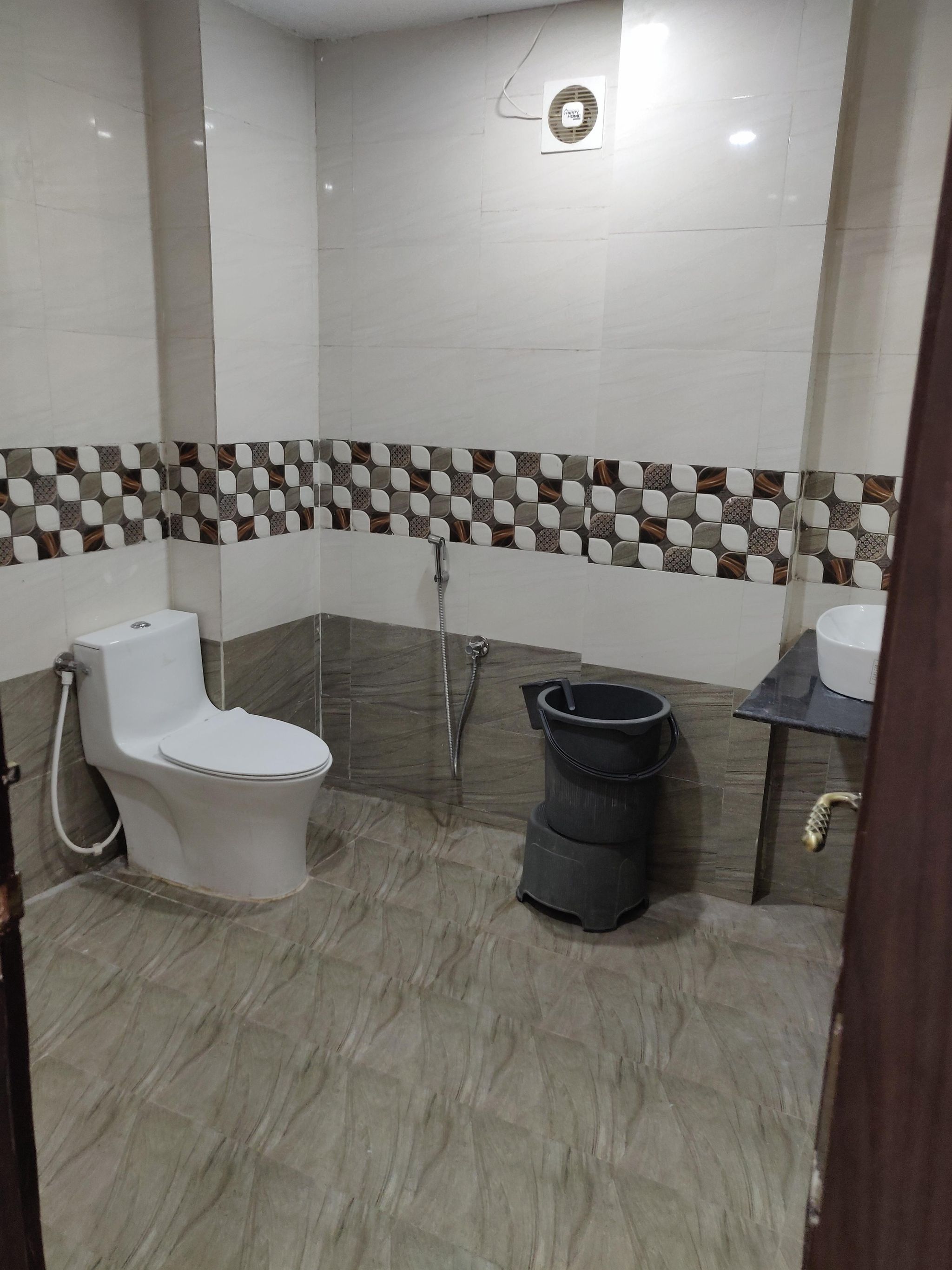 VIRASAT Hotel & Restaurant Family Suite Room (Luxury) 3