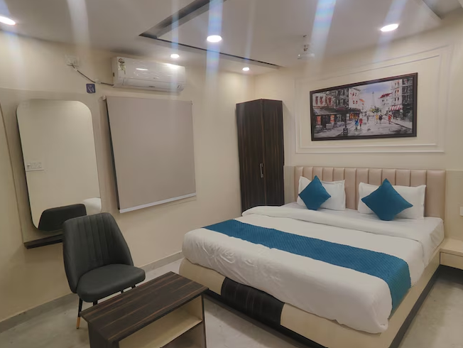 Hotel Kingston Deluxe Room 2