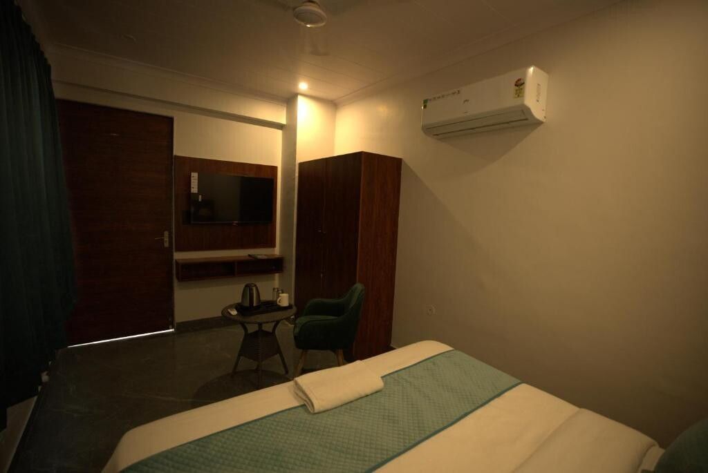 Hotel Aana Inn Prime Executive Room 3