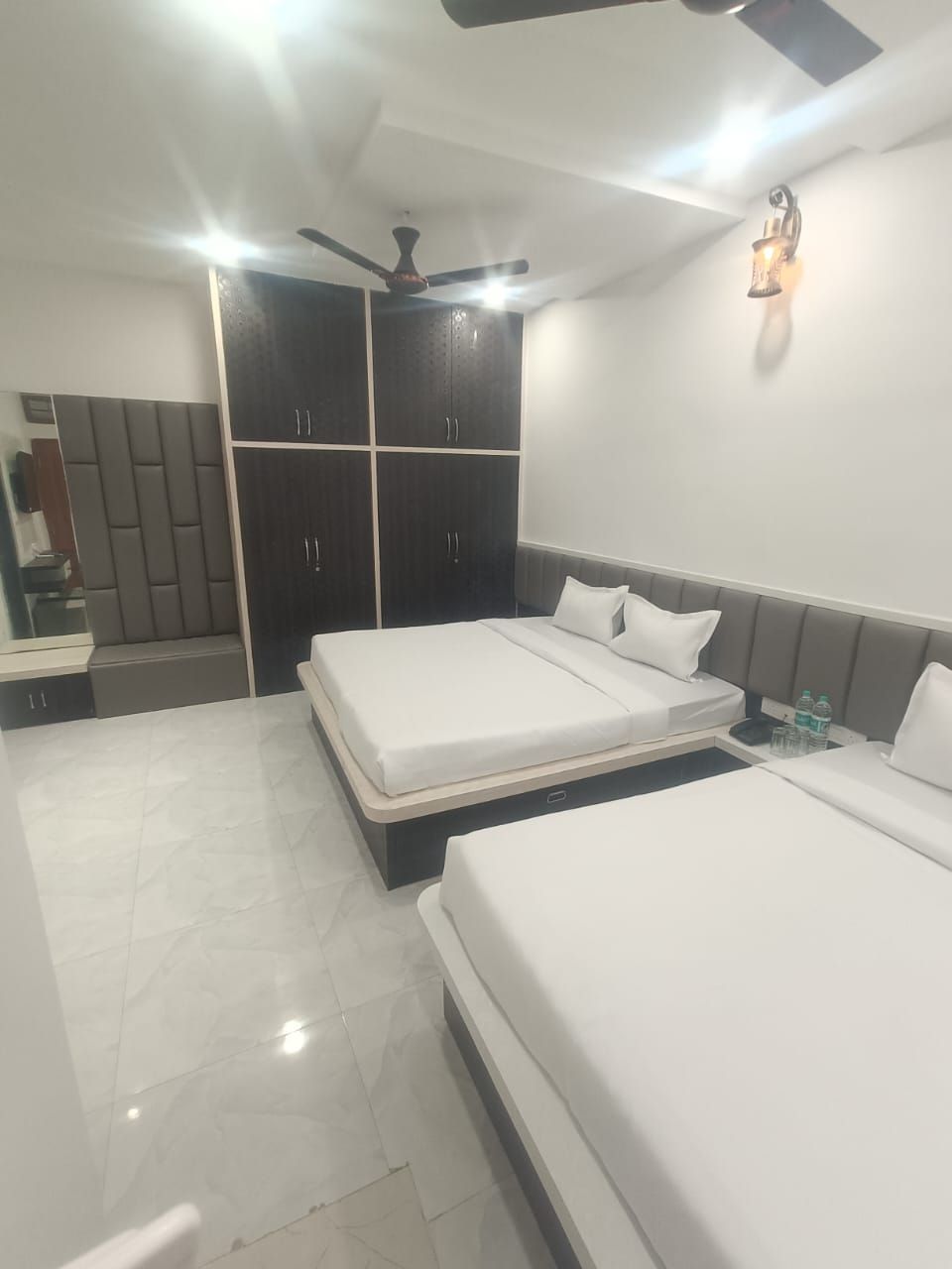 Premium Quadly Room