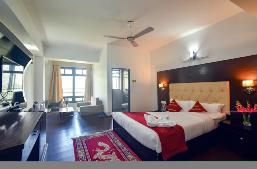 Premium Mountain View