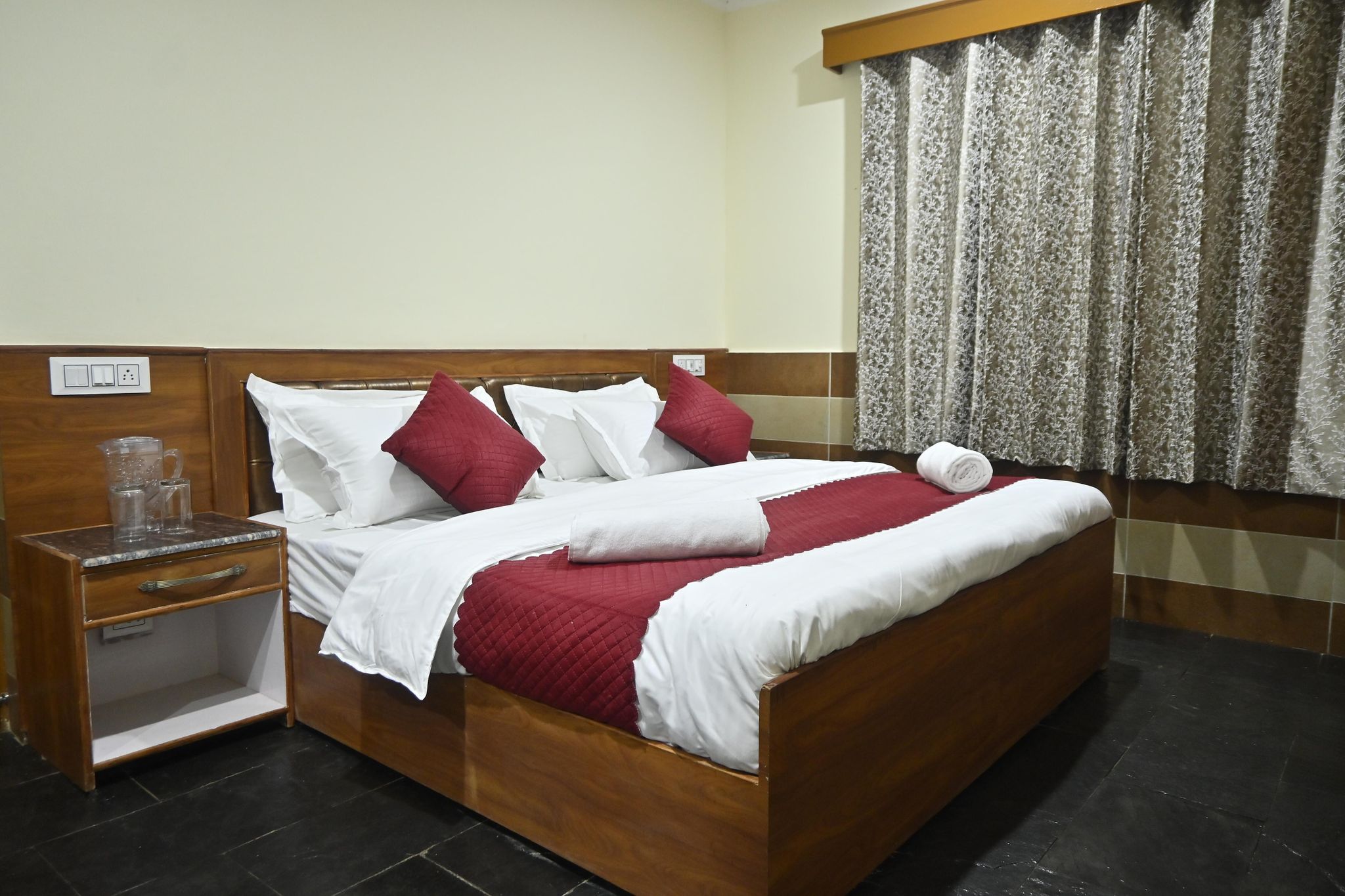 The Wild Planet - Treehouses & Cottages Deluxe Room 2