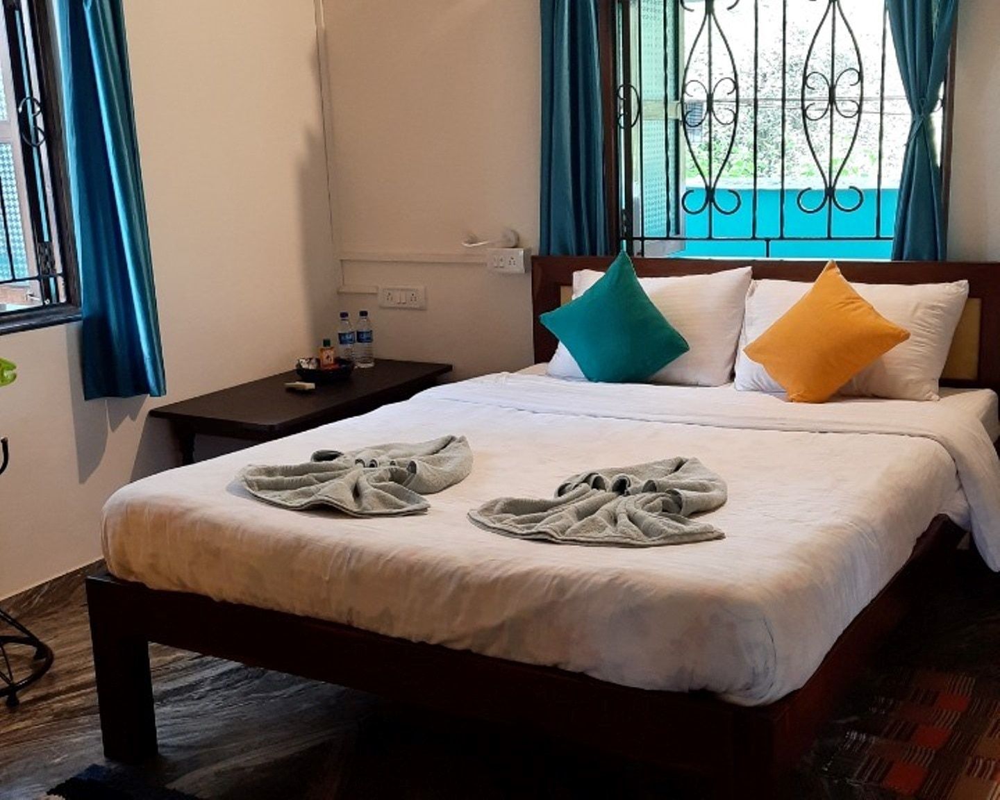 Tropical Wave Hostel - Morjim, North Goa Bed in 4-Bed Mixed Dorm Non-AC 3