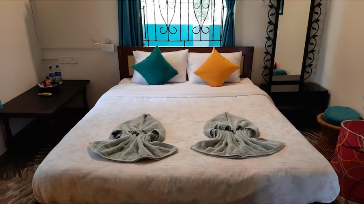 Deluxe Double Room With Balcony