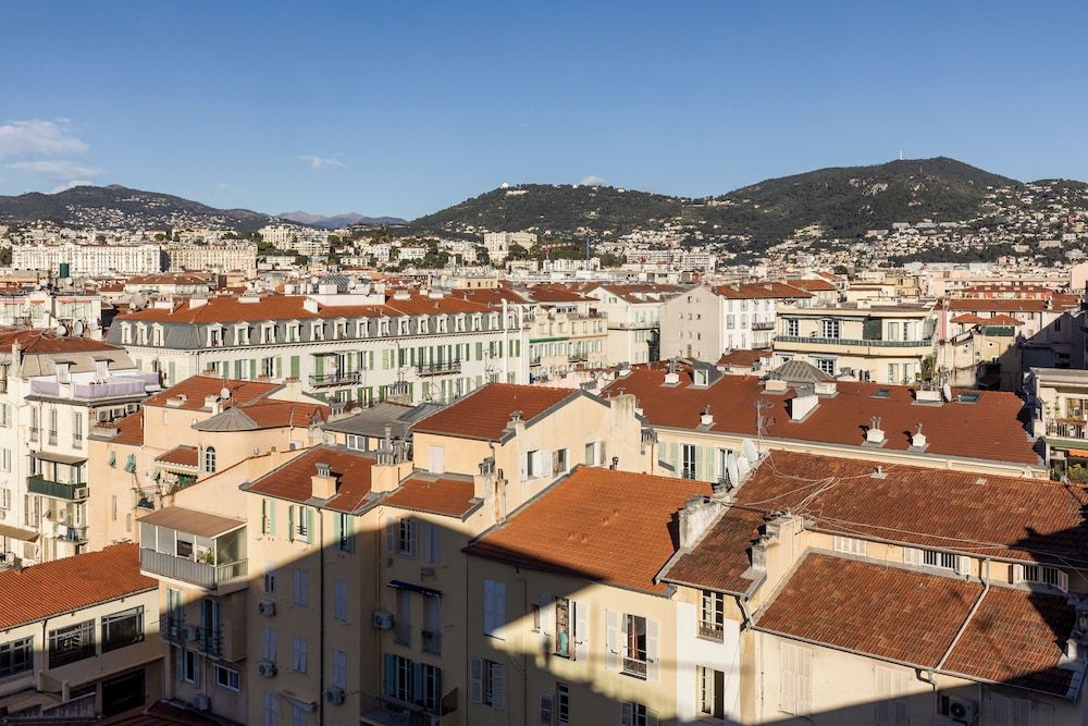 Maison Albar - Le Victoria Deluxe Room 3