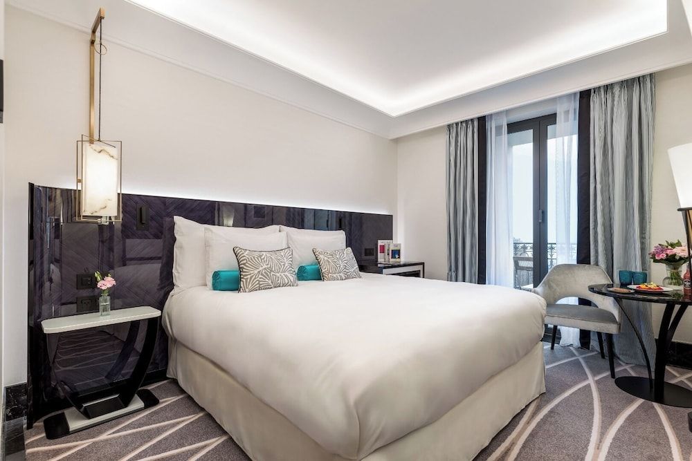 Maison Albar - Le Victoria Deluxe Room