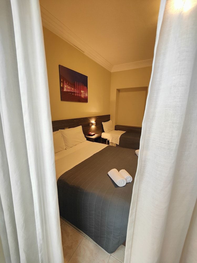 Basic Quadruple Room