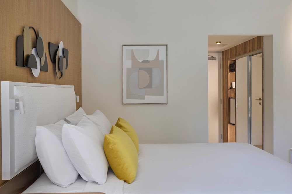 Deluxe Double/Twin Room Inland View