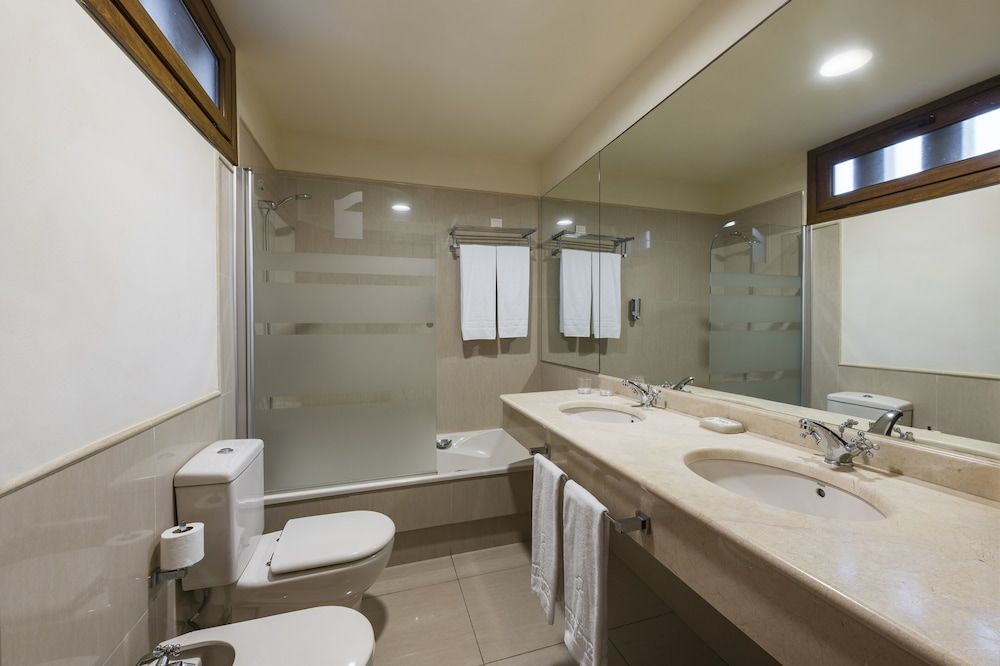 Suite, Golf View (1+2)