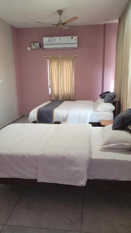 Deluxe Mountain View