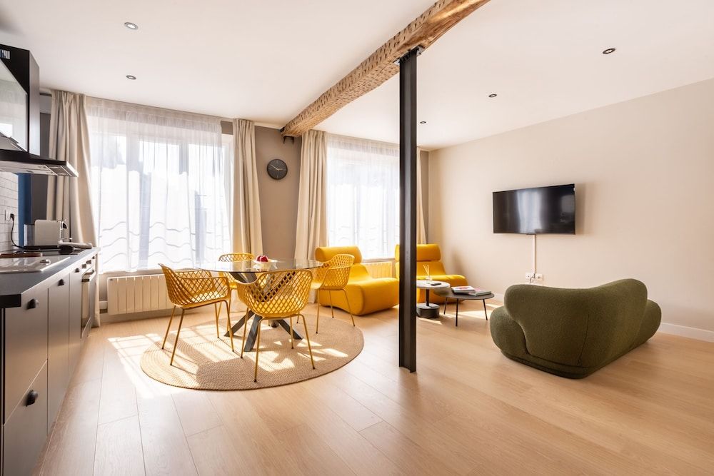 Apartment, Ensuite, City View