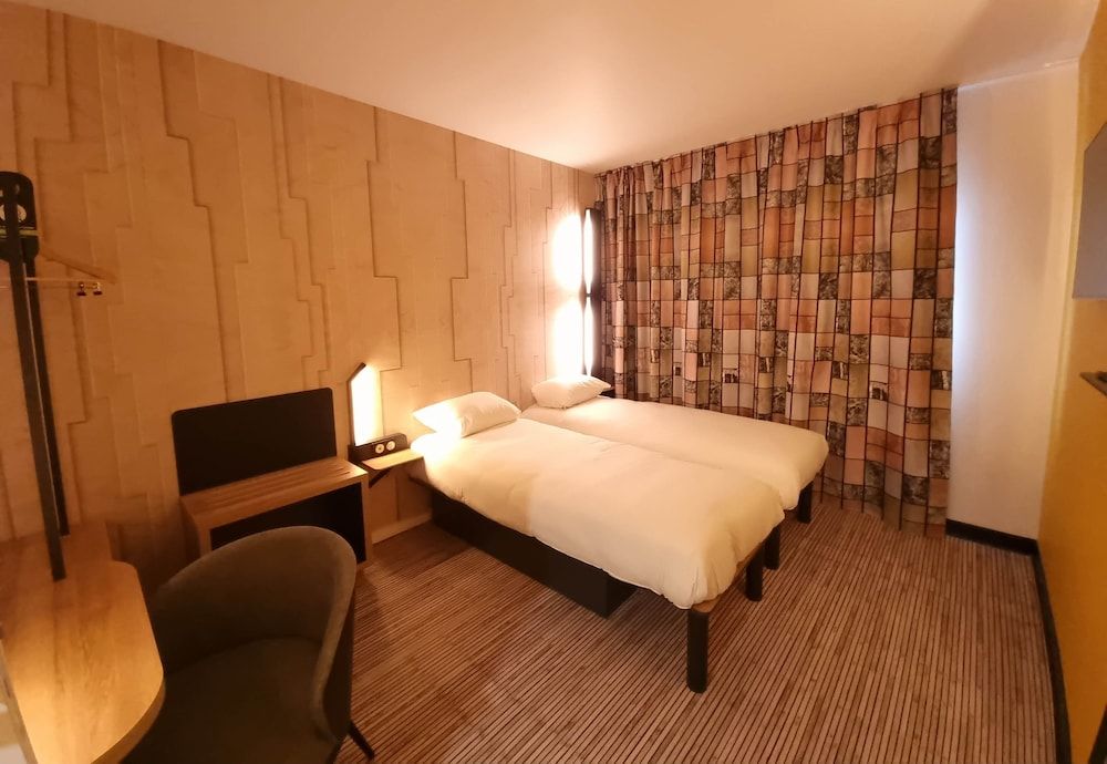 B&B HOTEL Nice Stade Riviera Twin Room, Non Smoking 3