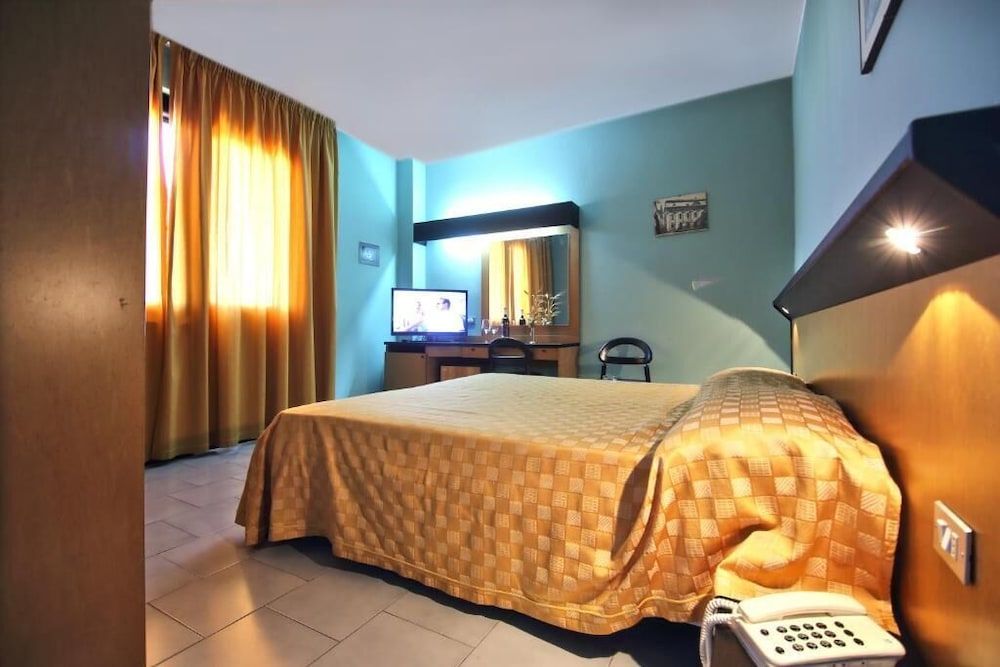 Green Sporting Club Hotel Classic Double or Twin Room 3