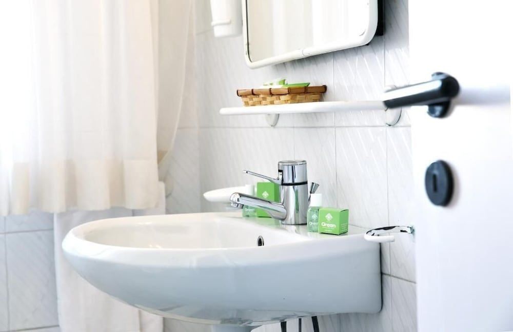 Green Sporting Club Hotel Classic Double or Twin Room 6