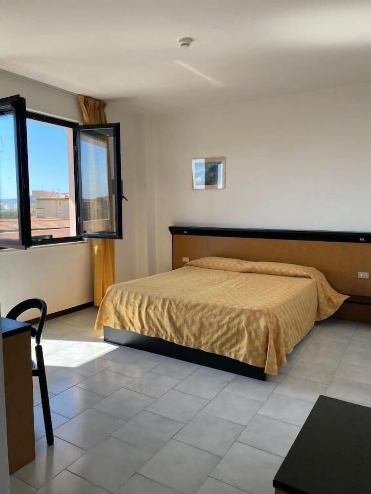 Green Sporting Club Hotel Classic Double or Twin Room 4